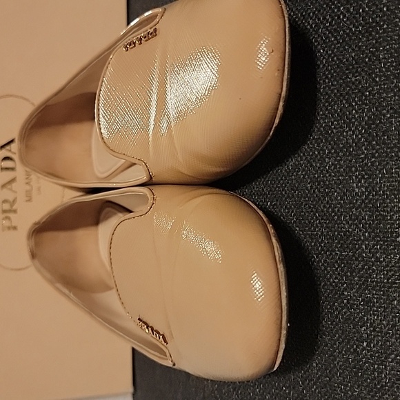 Prada Flats - Picture 2 of 7